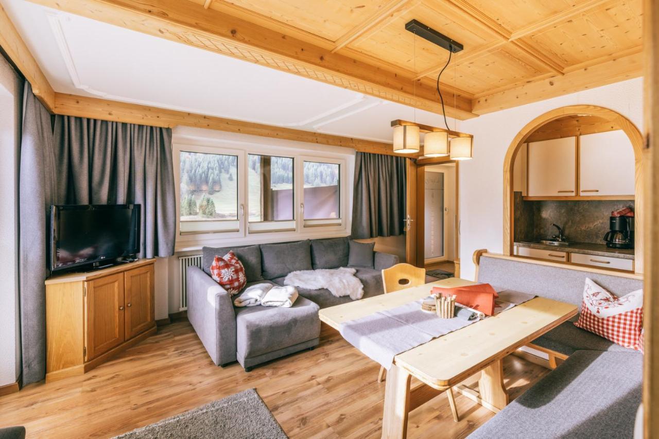 Landhaus Perktold Nesselwängle Buitenkant foto